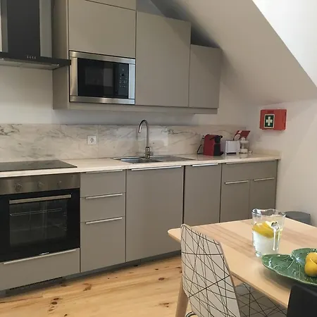 Casa Dos Patios * אבאירו